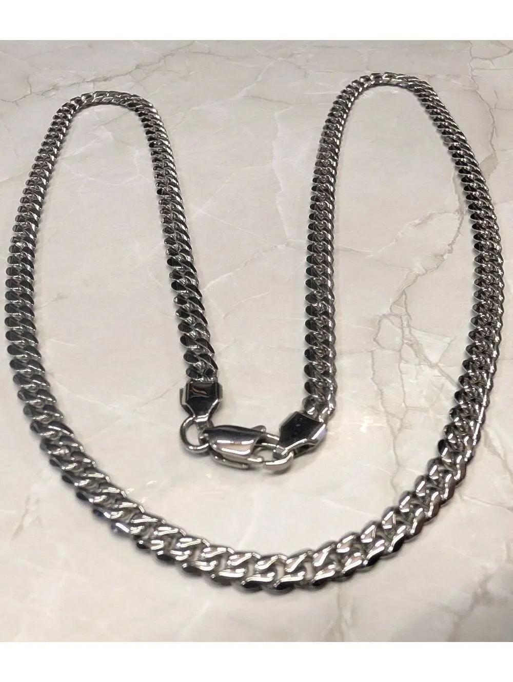 New Cuban Link Chain 5MM 22 Inch Stainless Steel Necklace Mens SilverTone Unisex